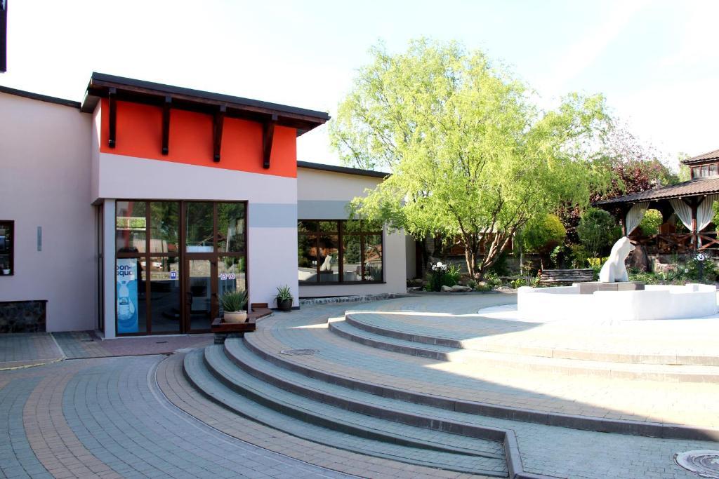Gala Hotel Kamjanez-Podilskyj Exterior foto